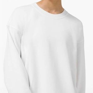 Lululemon oversized white sweatshirt. Called ‘Perfectly Oversized Crew’ online.